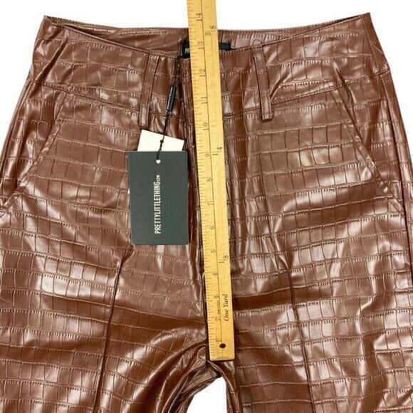 PrettyLittleThing Flare Pants Womens Size 6 Brown Faux Leather Croc Embossed New - Picture 11 of 16